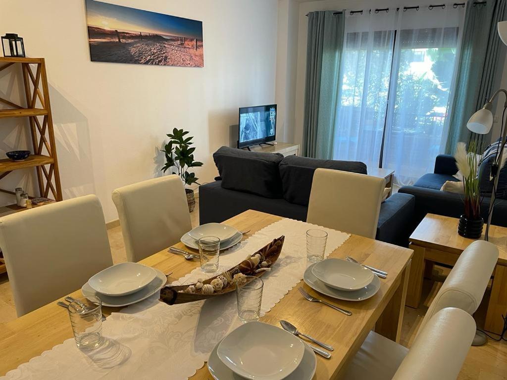 Beach Apartment In La Duquesa Marina Castillo de Sabinillas Екстериор снимка